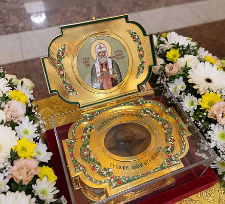 Мощи святителя Тихона принесены в Пятигорскую епархию