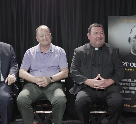 Новый фильм о жизни отца Фланагана надеется продвинуть дело о канонизации священника