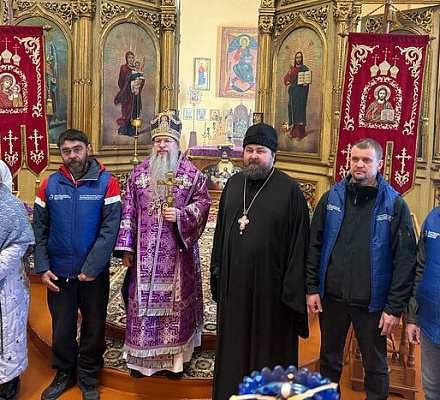 Состоялась встреча представителей Патриаршей гуманитарной миссии с епископом Губкинским Авелем и руководством Грайворонского округа