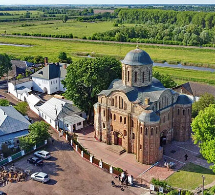 Суд лишил Украинскую Православную Церковь права собственности на Васильевский монастырь в Житомирской области