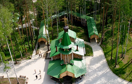 Monasterio de los Santos Pasionarios Reales en el trazado de Ganina Yama