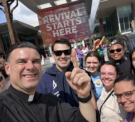 El modelo de la pastoral hispana en Miami: una visión desde dentro con el padre Rafael Capó
