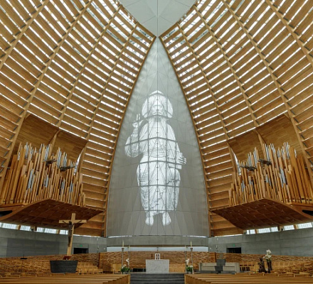 La diócesis de Oakland dice que pagará hasta 200 millones de dólares por cientos de denuncias de abusos