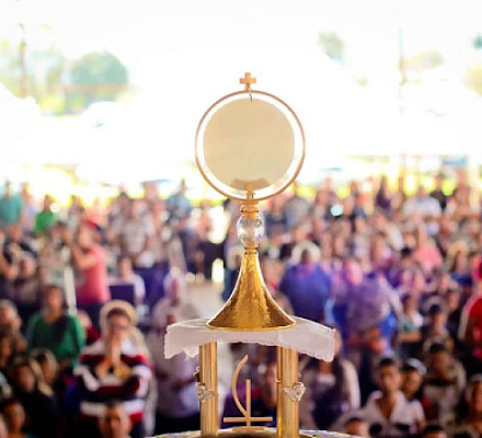 In the Philippines, empty chapels spark call for Eucharistic renewal