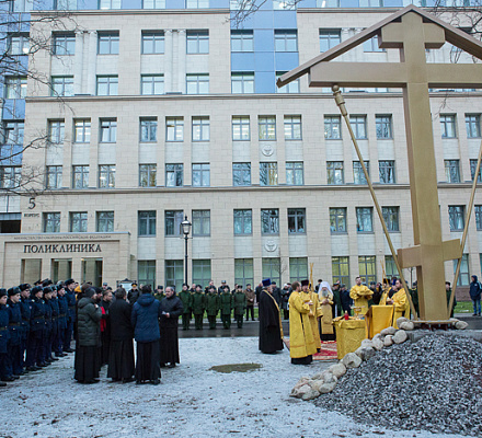 Der Tempel im Namen des Passionsträgers Evgeny Botkin wurde in St. Petersburg gelegt