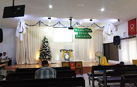 GEREJA GPdI QADOSY Family Kaliurang