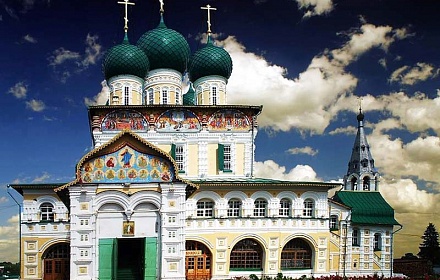 Cattedrale della Resurrezione. Tutaev.