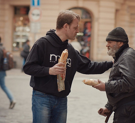 Что ведет к спасению: дела или вера?