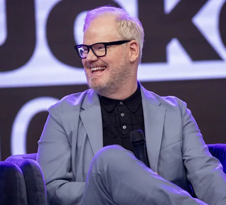 Catholic comedian Jim Gaffigan to host Al Smith dinner; Trump, Harris to attend