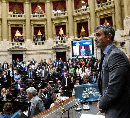 El líder legislativo argentino anticipa que en 2025 se intentará derogar la ley del aborto