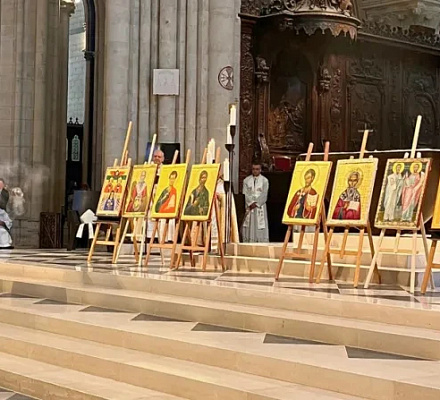 Eastern icons at Notre-Dame in Paris: A step toward greater unity?
