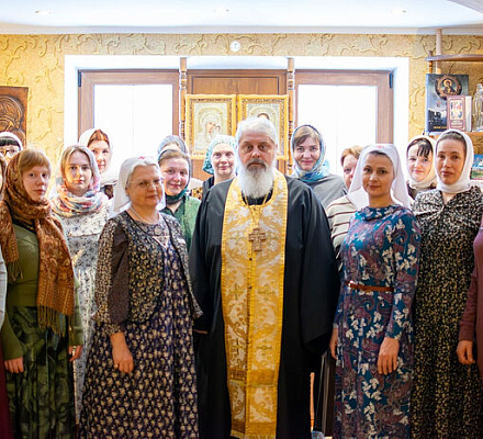 В Великих Луках открылись первые курсы сестёр милосердия