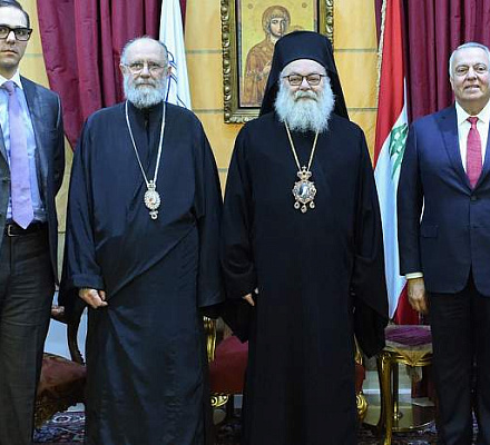Патриарх Иоанн X принимает Его Высокопреосвященство Сабу Эсбера, митрополита Нью-Йоркского и всея Северной Америки
