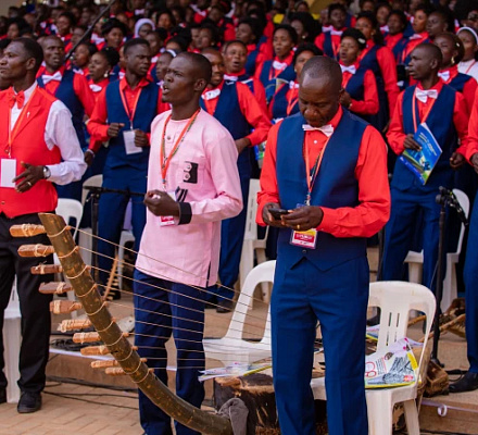 Estadísticas vaticanas: La población católica disminuye en Europa y aumenta en el resto del mundo