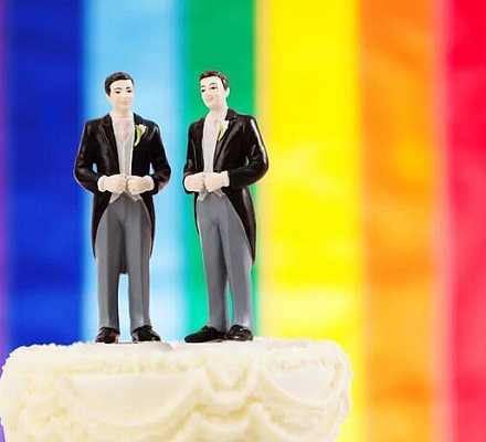 Техас: судья подала иск с требованием отменить решение Верховного суда 2015 года о признании однополых «браков» по всей стране