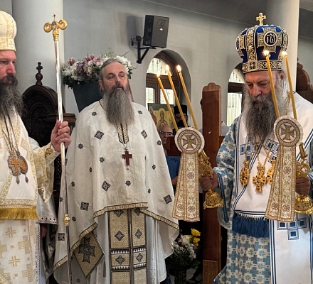 Патриарх Порфирий: Пресвятая Богородица – Мать всех людей, крещенных во имя Отца и Сына и Святого Духа