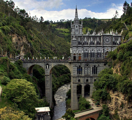 Cattedrale di Las Lajas (El santuario de Las Lajas): meraviglia colombiana del mondo
