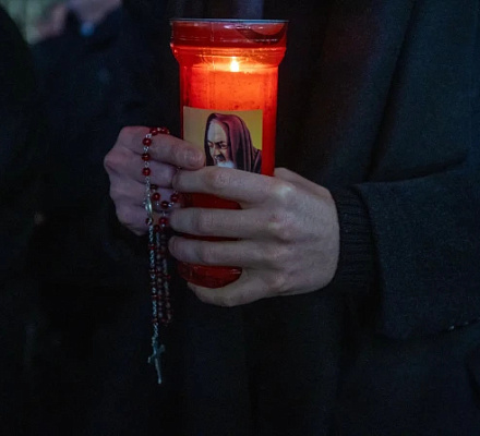 LIVE UPDATES: Pope shows ‘slight improvement,’ though health situation remains complex