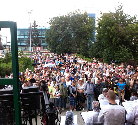 Il Festival del suono delle campane a Ekaterinburg ha aperto i giorni dello zar