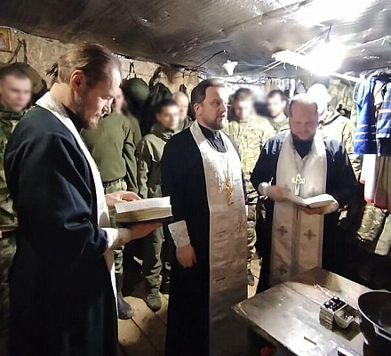 Священники Брянской епархии посетили воинов в приграничье