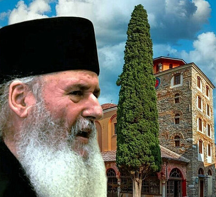 Афон: отошел ко Господу старец Василий (Гондикакис), бывший настоятель Иверского монастыря