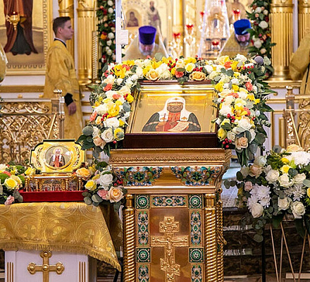 В пределы Мордовской митрополии состоялось принесение ковчега с мощами святителя Тихона, Патриарха Московского и всея России