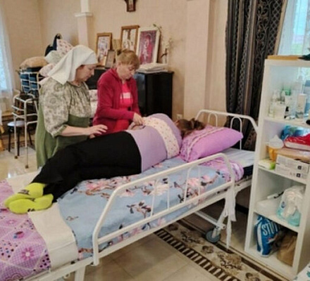 Больница святителя Алексия провела курсы по уходу в Тольяттинской епархии