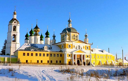 Monasterio Nikolo-Shartomsky en la región de Ivanovo