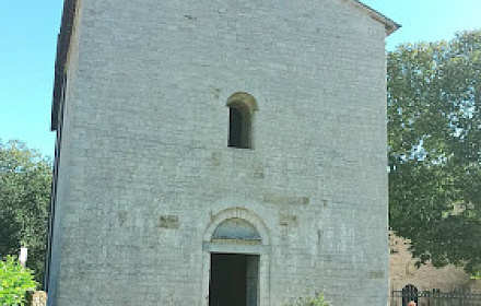 Abbazia di San Vincenzo al Furlo