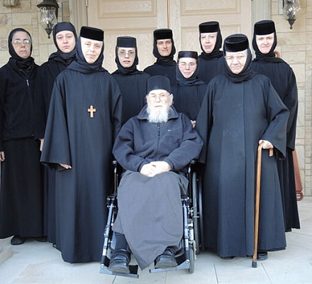 США: отошла ко Господу матушка Аполлинария, служившая монахиней 75 лет и стоявшая у истоков создания монастыря в Мичигане