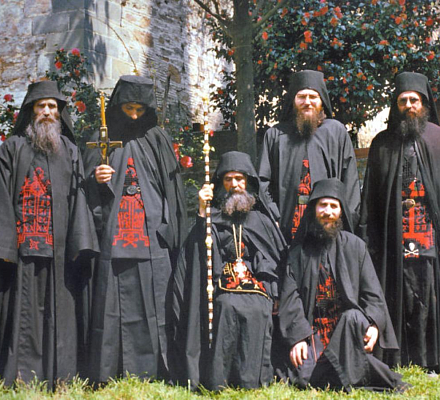 Монашество и монастыри