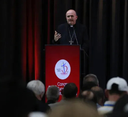 15 high-impact quotes by Bishop Munilla at the International Eucharistic Congress