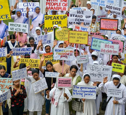 Líderes religiosos indios piden protección ante los "incesantes ataques" contra los cristianos