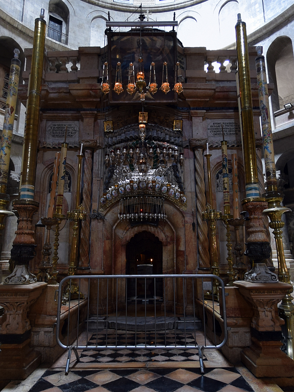 Часовня над гробом