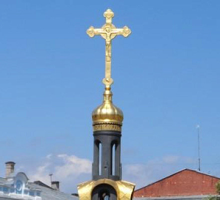 Ульяновск: памятник разрушенным храмам
