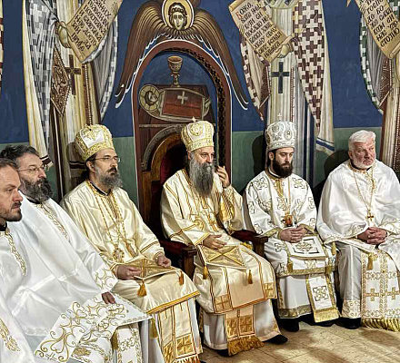 Патриарх Порфирий: Белграду нужно еще минимум сто храмов