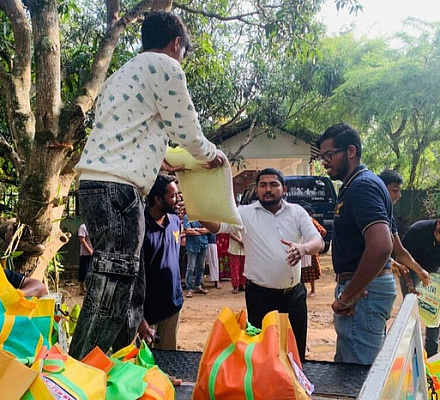 Синодальный миссионерский отдел помогает в организации гуманитарной помощи пострадавшим от циклона на Шри-Ланке