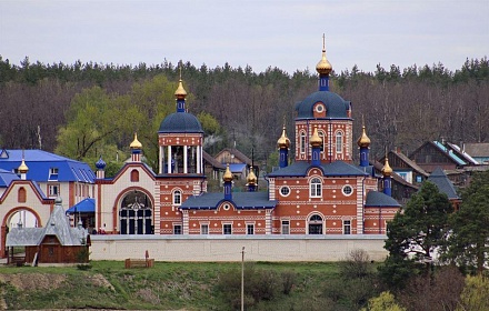 Monasterio Zhadovsky del Icono de Kazán de la Madre de Dios