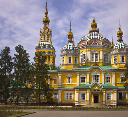 La cattedrale dell'Ascensione ad Almaty è stata aperta dopo il restauro
