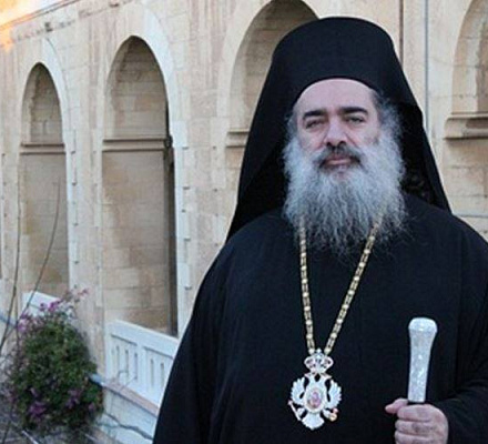 L'arcivescovo di Gerusalemme allarmato dalla difficile situazione dei cristiani palestinesi