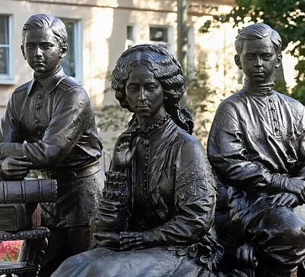 В Подмосковье открыли памятник императрице Марии Александровне