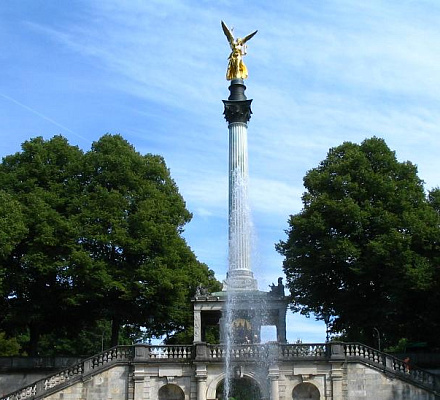 Friedensengel – Ангел мира. Мемориал в пригороде Мюнхена