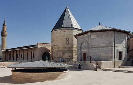 Mezquita Karadigin