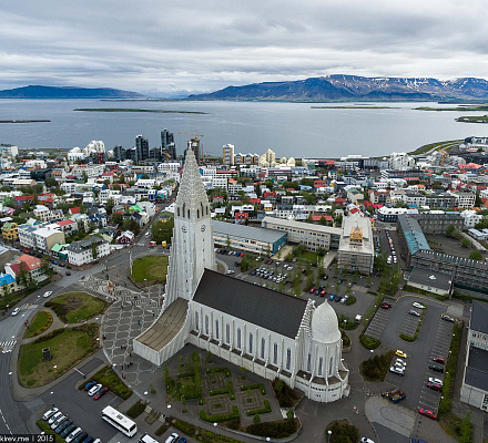 La Chiesa d'Islanda rimuove le pubblicità dai social network con un'immagine scioccante di Gesù Cristo