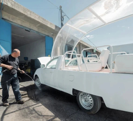 Popemobile converted into ambulance blocked from entering Gaza