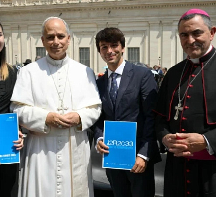 Young people present to Pope Leo XIV their spiritual renewal project for Europe