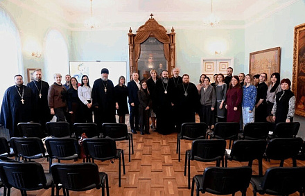 В Смоленской епархии при поддержке Синодального отдела по благотворительности прошли мероприятия по помощи детям-сиротам