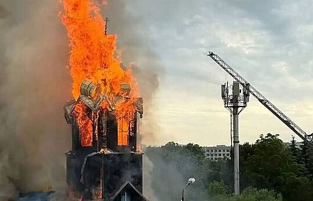 Старинный Никольский храм в городе Ессентуки уничтожен пожаром