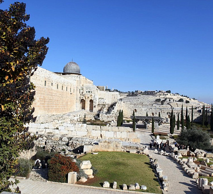 Scoperta a Gerusalemme una strada lastricata di Pilato