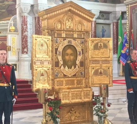 A Novocherkassk ha incontrato l'icona 'Salvatore non fatto con le mani'